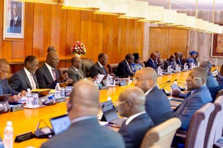 CÔTE D’IVOIRE : LE GOUVERNEMENT OFFICIALISE LA CRÉATION DE L’INTERPROFESSION CAFÉ-CACAO