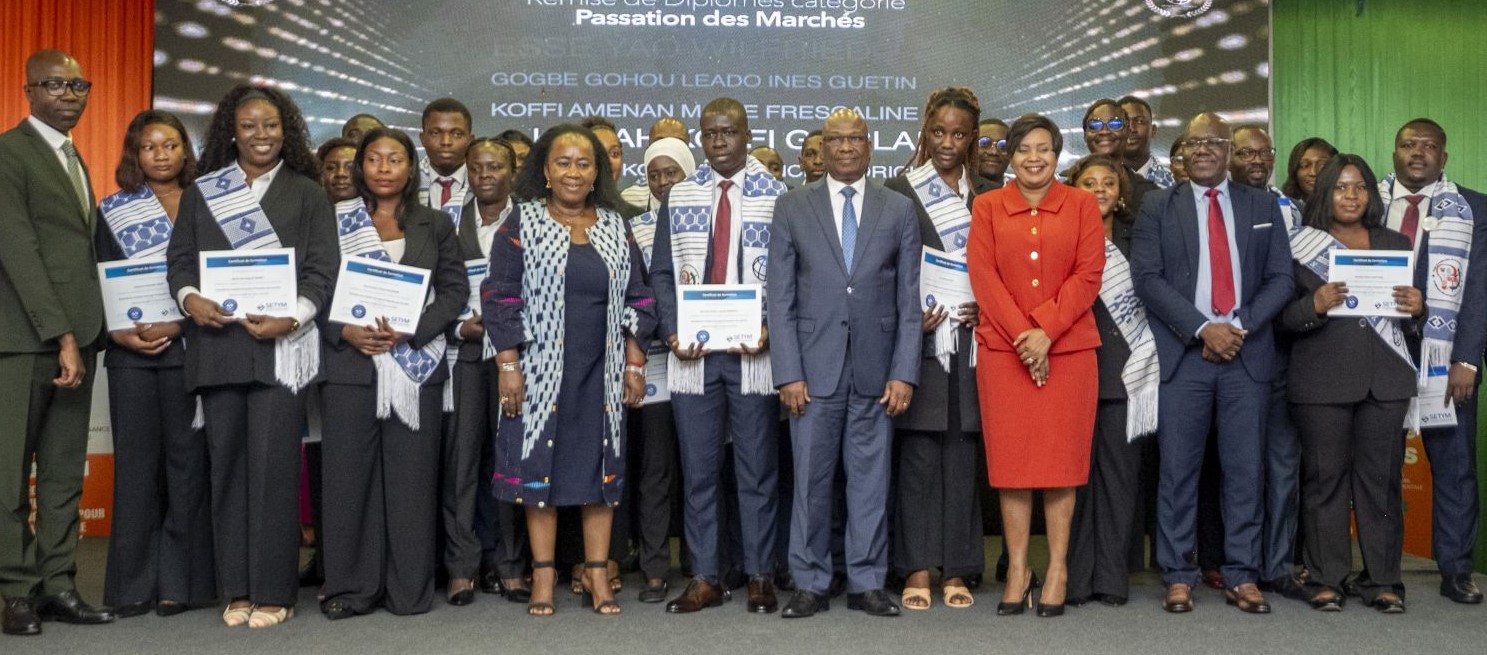 COTE D'IVOIRE - 120 JEUNES FORMÉS PAR LE PAGDS REÇOIVENT LEURS CERTIFICATS D'INSERTION PROFESSIONNELLE