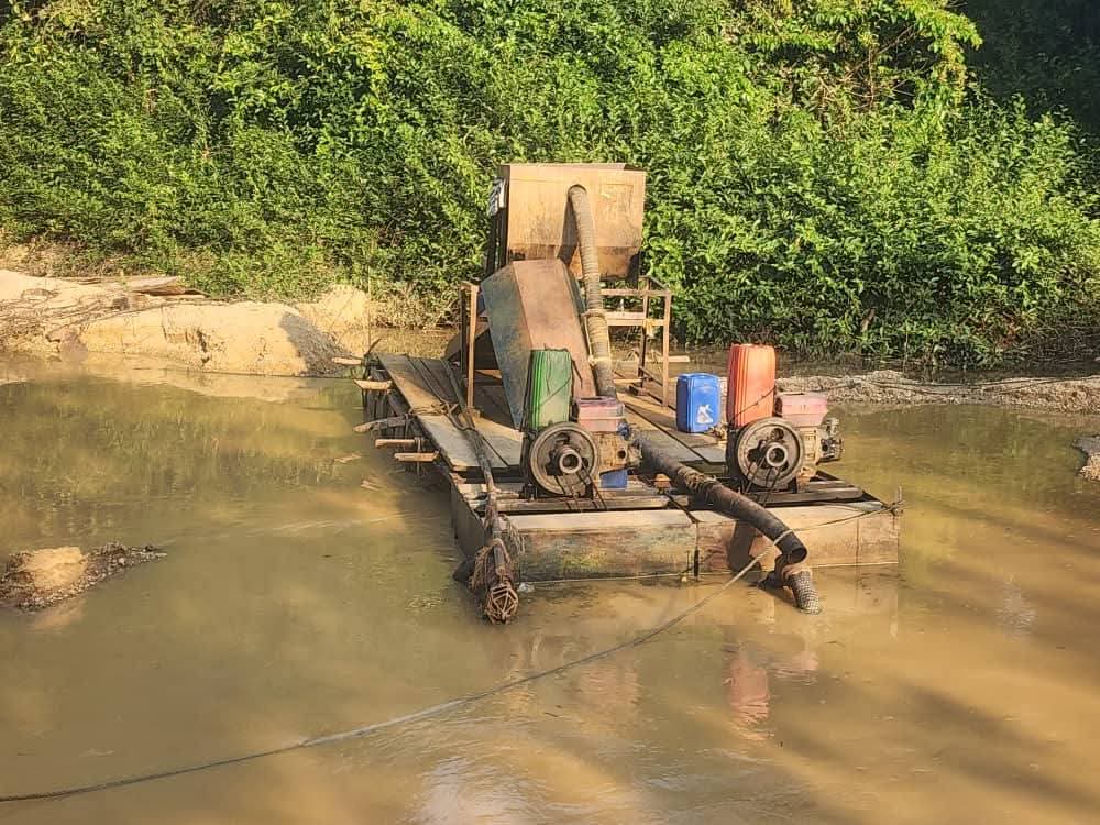 COTE D’IVOIRE :  LUTTE CONTRE L’ORPAILLAGE ILLÉGAL SUR LA RIVIÈRE N’ZI