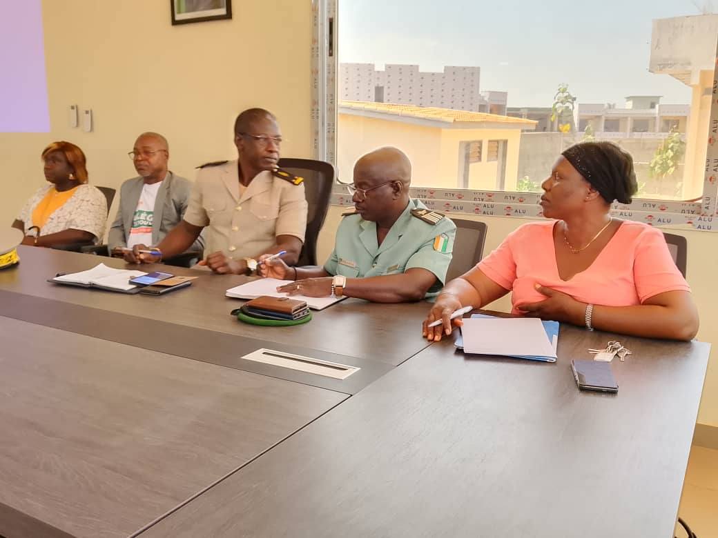 COTE D'IVOIRE - CAMPAGNE DE LUTTE CONTRE LES FEUX DE BROUSSE AU NORD