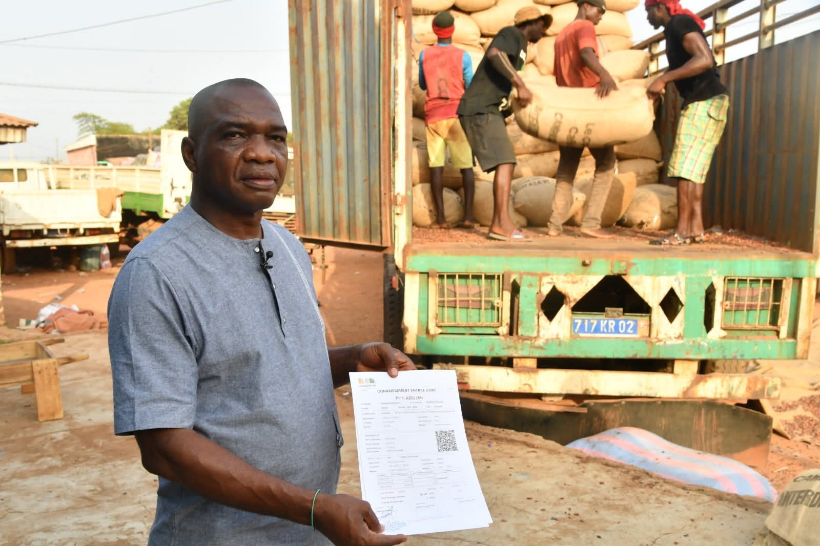 CÔTE D'IVOIRE-CACAO : L’ENLÈVEMENT DES STOCKS RÉSIDUELS SE POURSUIT POUR SOUTENIR LES PRODUCTEURS