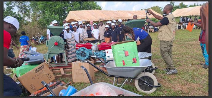CÔTE D’IVOIRE-AGRICULTURE : DES ÉQUIPEMENTS REMIS À DES PRODUCTEURS DE GRAND-ZATTRY DANS LE CADRE DU PROJET ACCEL AFRICA