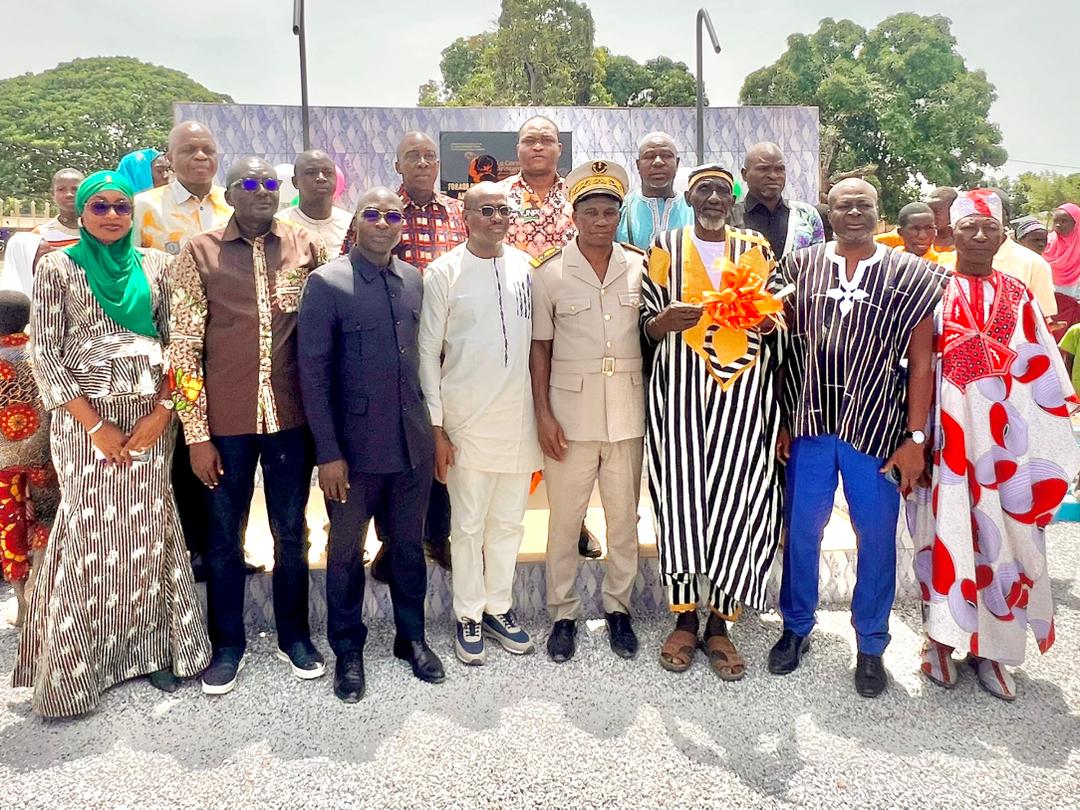 CÔTE D’IVOIRE – LE CONSEIL COTON ANACARDE KARITÉ OFFRE UN FORAGE MODERNE À SAMOROSSOBA