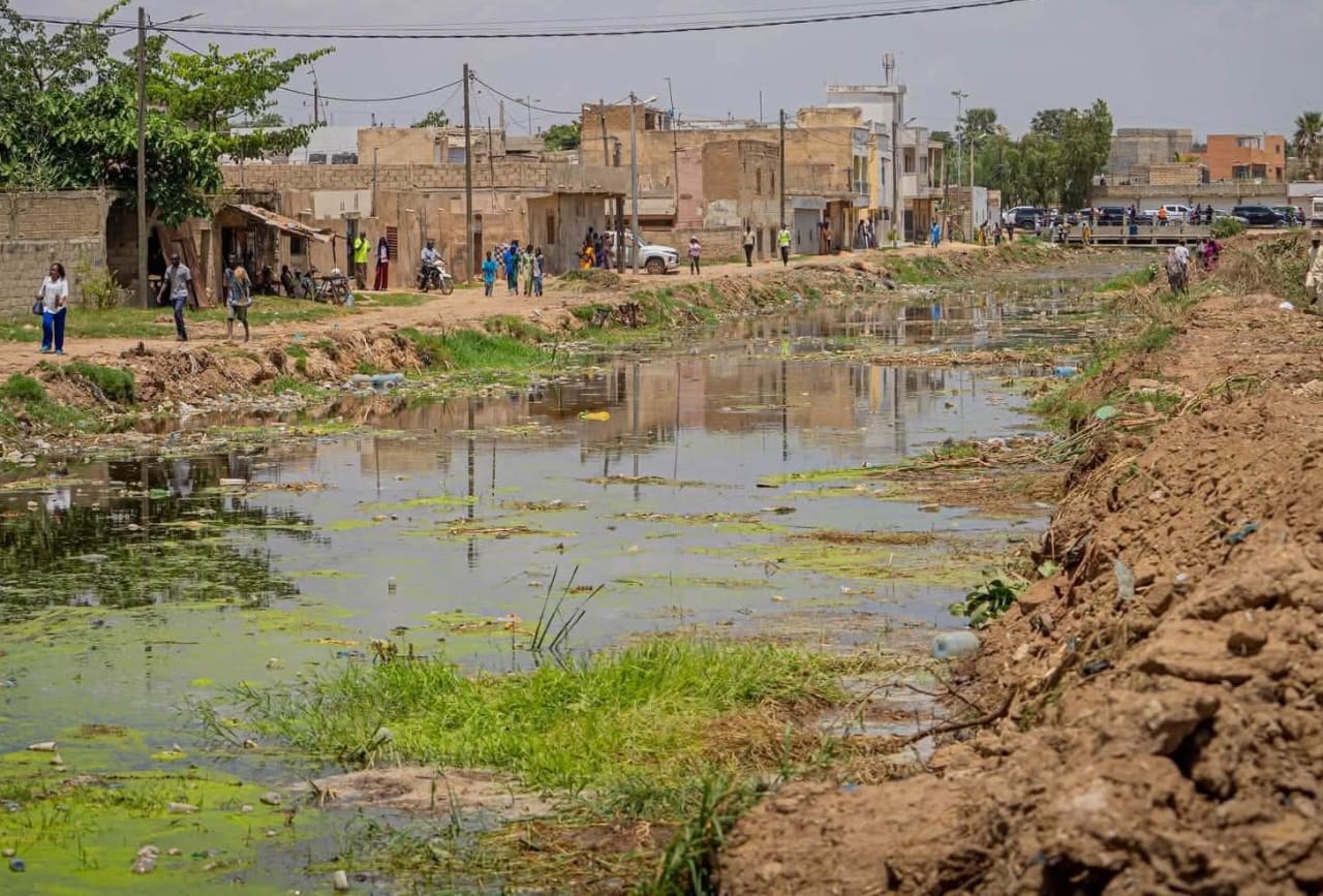Inondations à Thiès — visite du ministre sénégalais de l'Hydraulique pour accélérer les travaux
